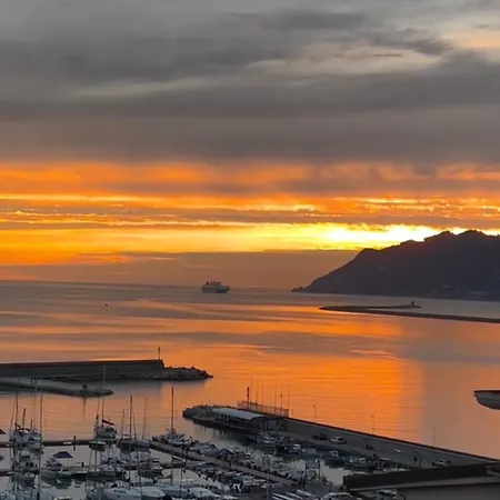 Apartment Mareluna Penthouse - Luxury Rooftop Salerno