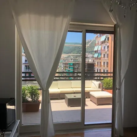 Mareluna Penthouse - Luxury & Rooftop Salerno